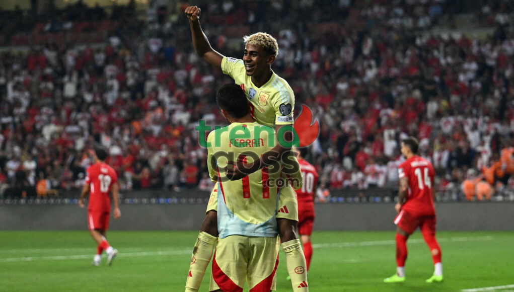 Super Spain Hit Six As Germany Get First World Cup Qualifying Win