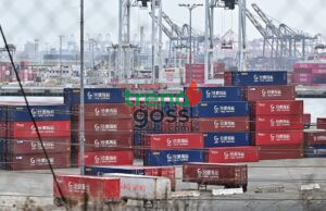 Trump Threatens to Halt Cooking Oil Imports from China Amid Renewed Trade War Tensions