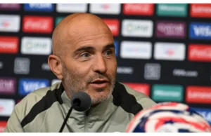 “Fans Pay to Watch Them!” – Chelsea Boss Maresca Defends Estevao Decision, Names Two Magicians