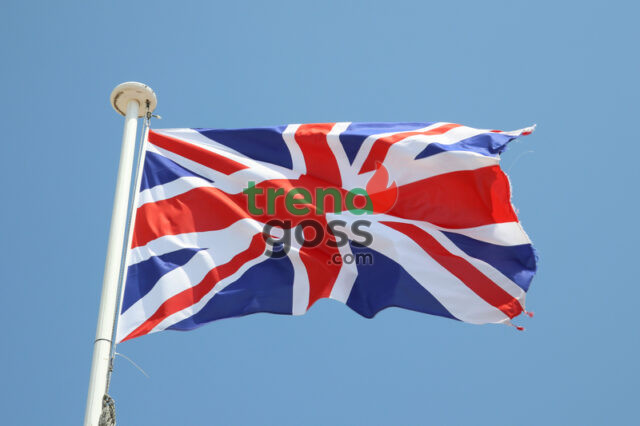 dreamstime_s_127987401