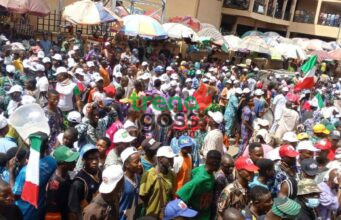 Isaac Fayose Predicts APC Defeat After Ekiti Rally