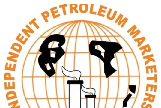 Fuel Price Hike Looms as IPMAN Urges FG to Act Over Dangote’s Dollar Sales